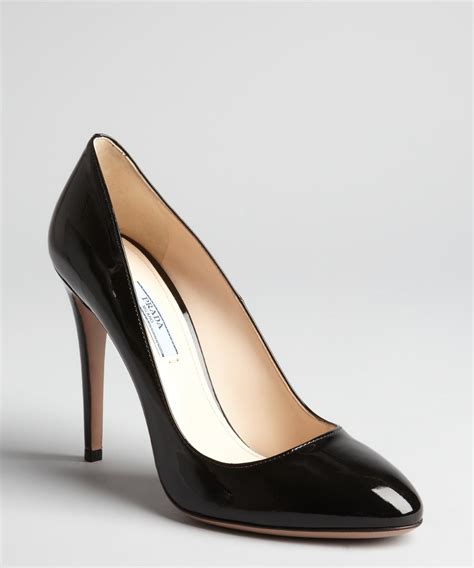 black prada pumps